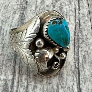 VTG Navajo LT Signed Sterling Silver Kingman Turquoise Leaf Statement Ring 12.5